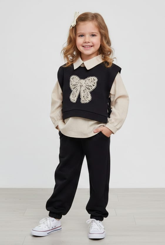 BEBECAN KIZ ÇOÇUK KUMAŞ PANTOLON GÖMLEK  KELEBEK DESENLİ YANDAN BAĞLAMALI ÜST 3 LÜ TAKIM